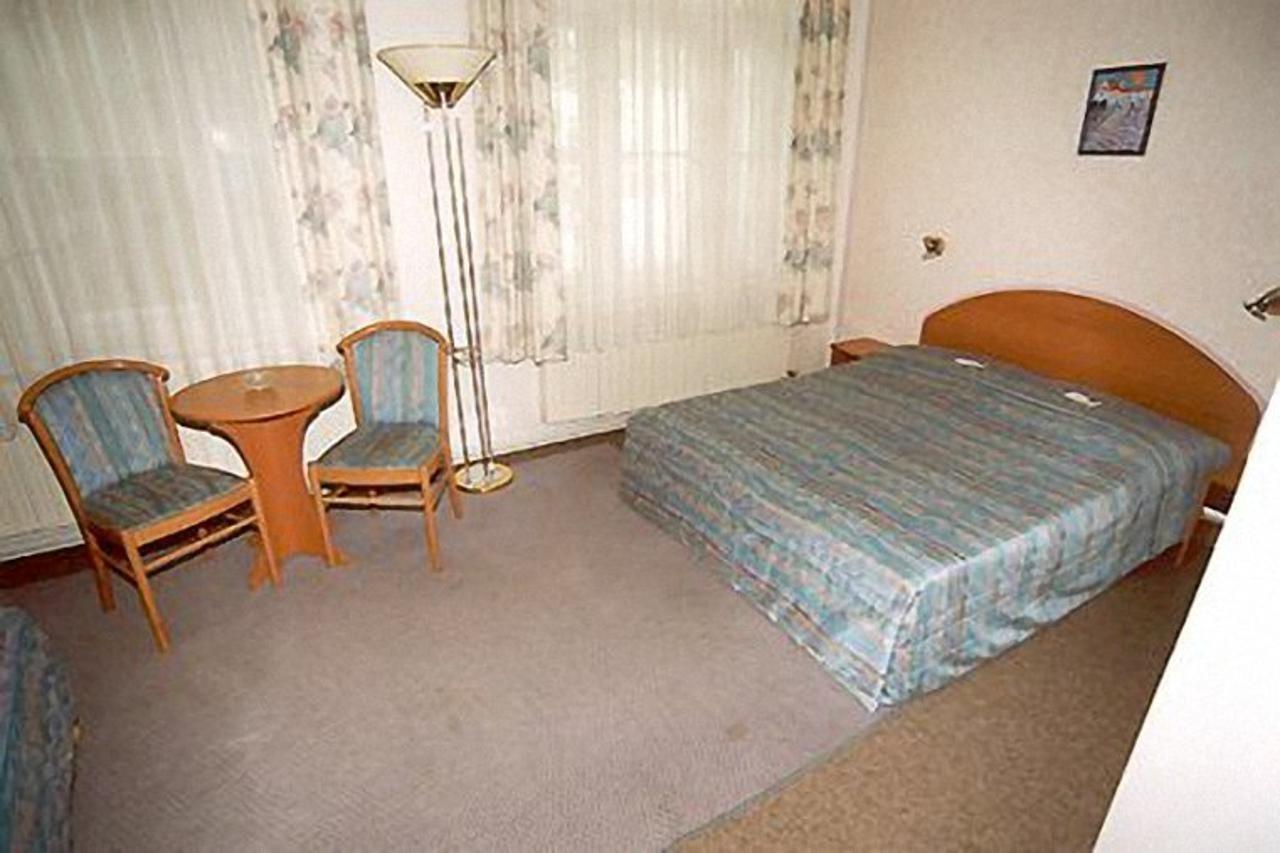 פראג Hostel Junior מראה חיצוני תמונה